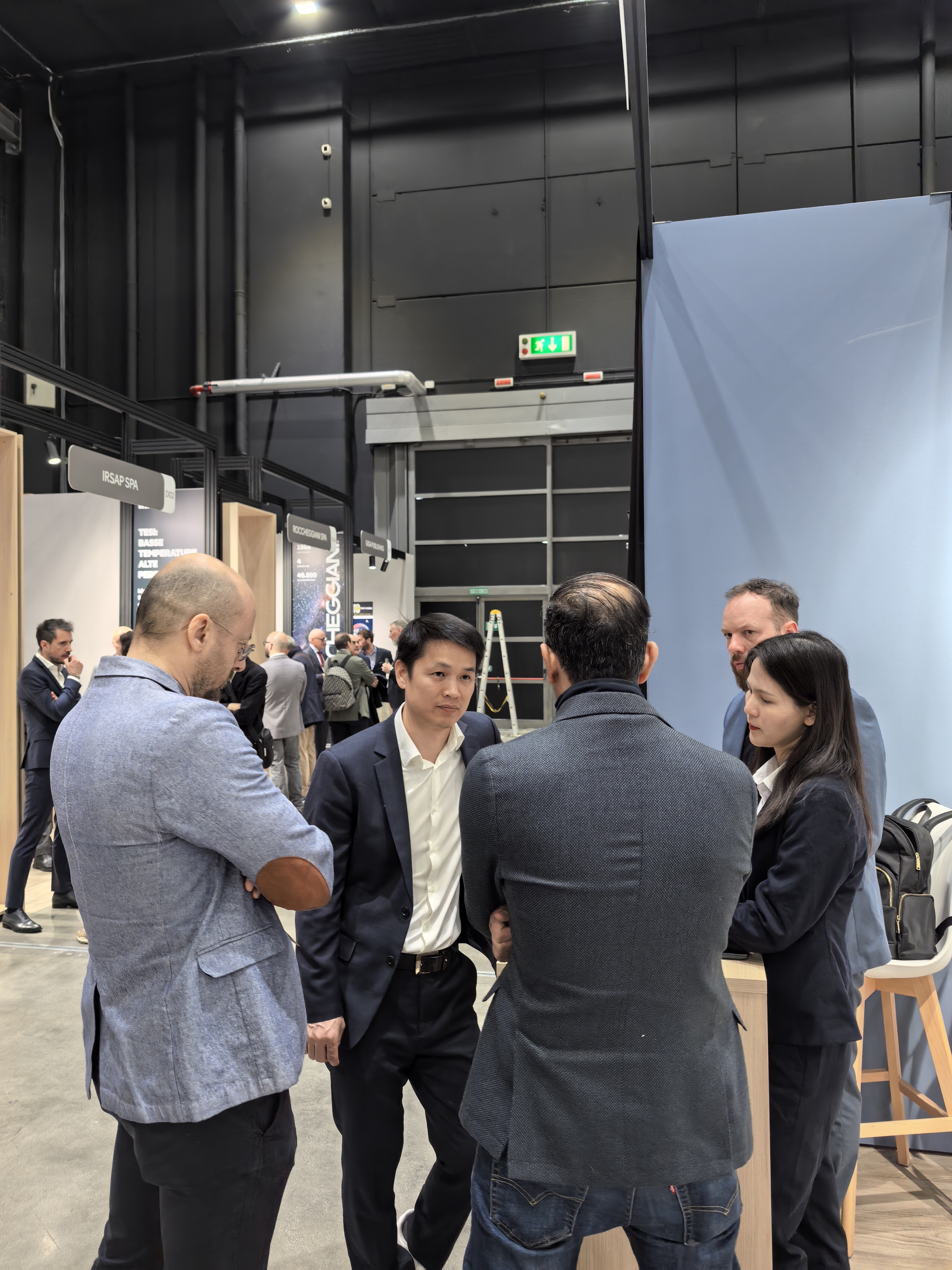 4A879040 15941963841 ED8858CE2235C